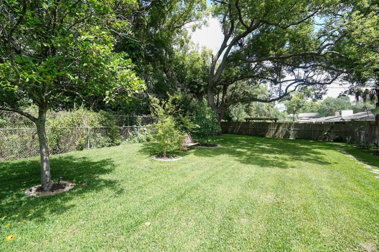 4 Bedroom Clearwater Vacation Home With Amazing Backyard Exterior foto