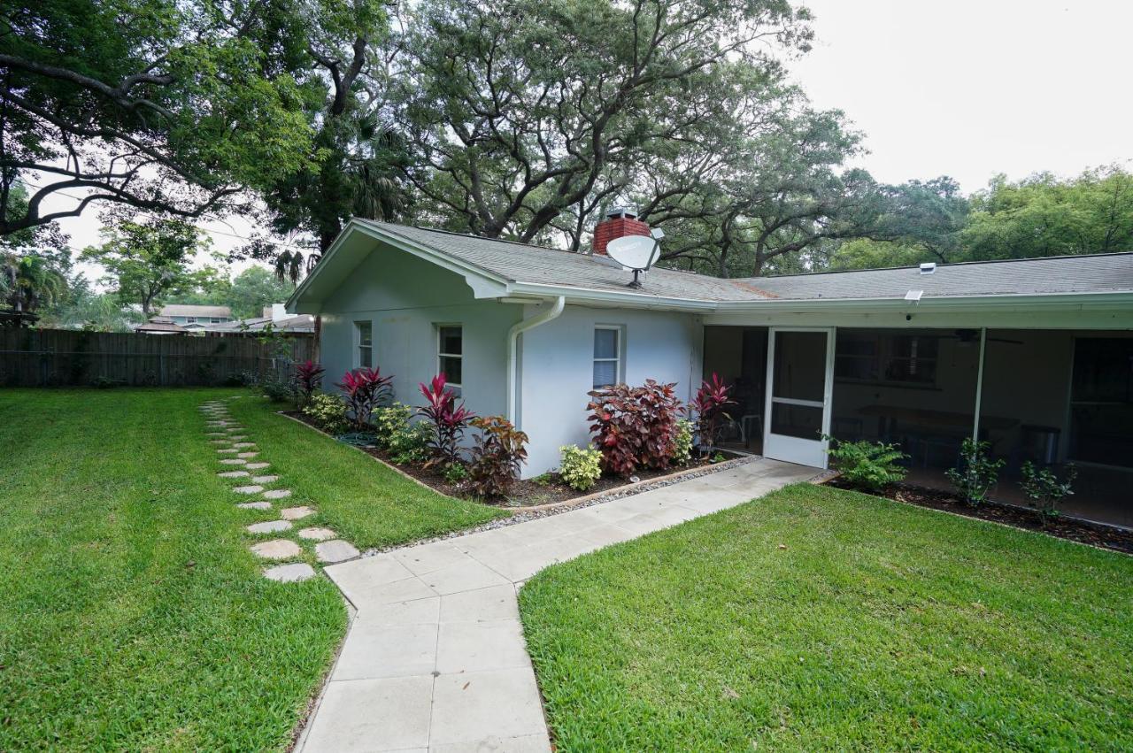 4 Bedroom Clearwater Vacation Home With Amazing Backyard Exterior foto